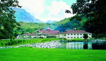 Loenfjord Hotel ภายนอก รูปภาพ